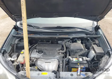 2015 Toyota Rav4 Xle из США, поврежденный, VIN 2T3WFREV7FW147485